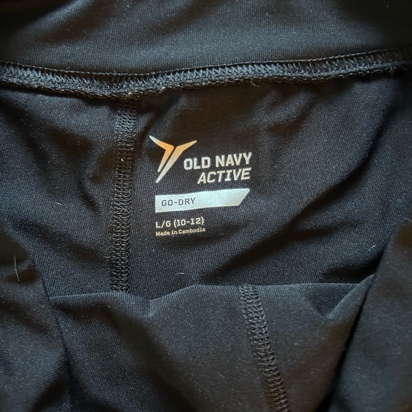 Old Navy Active girls size 10-12 skort - Picture 2 of 2